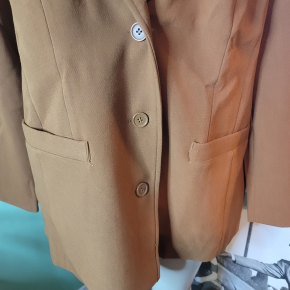 Blazer by Linea by Louis Dell' Olio New in Bag (Camel) - Picture 3 of 9